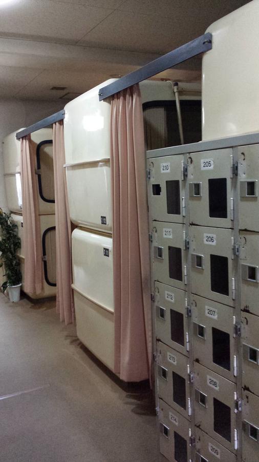 Capsule Hotel Honcho Sendai Exterior foto